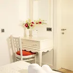 Casa Di Pietra フェティエ